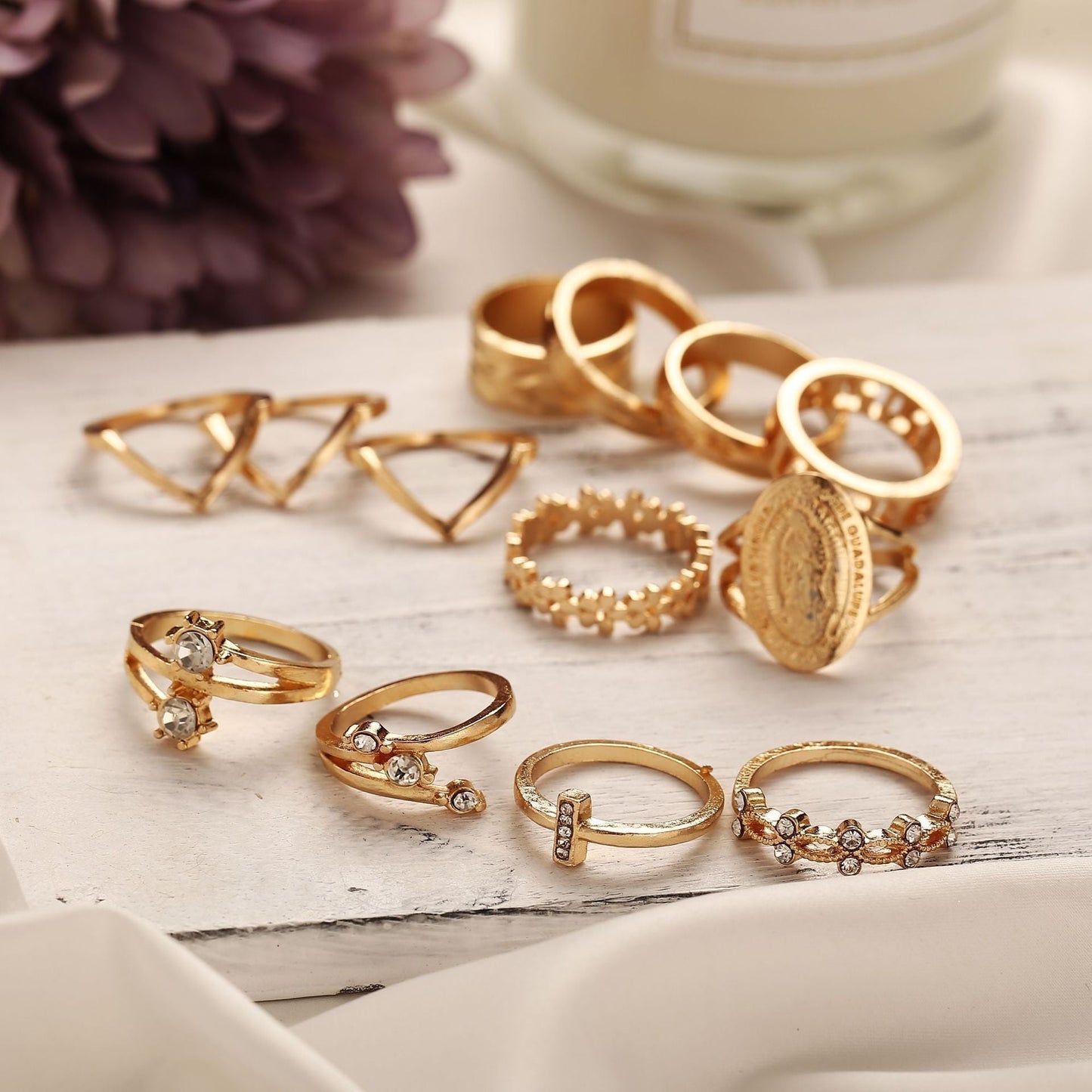 Dstoreishop 13 Piece Medallion Ring Set with Austrian Crystals, 18K Gold Plated Ring, Italy Design